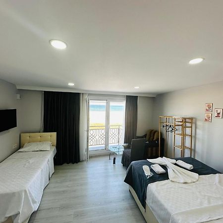 Holiday Beach Hotel Arnavutkoy Zewnętrze zdjęcie